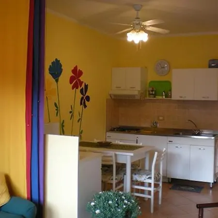 Casa Gialla Apartment Imperia